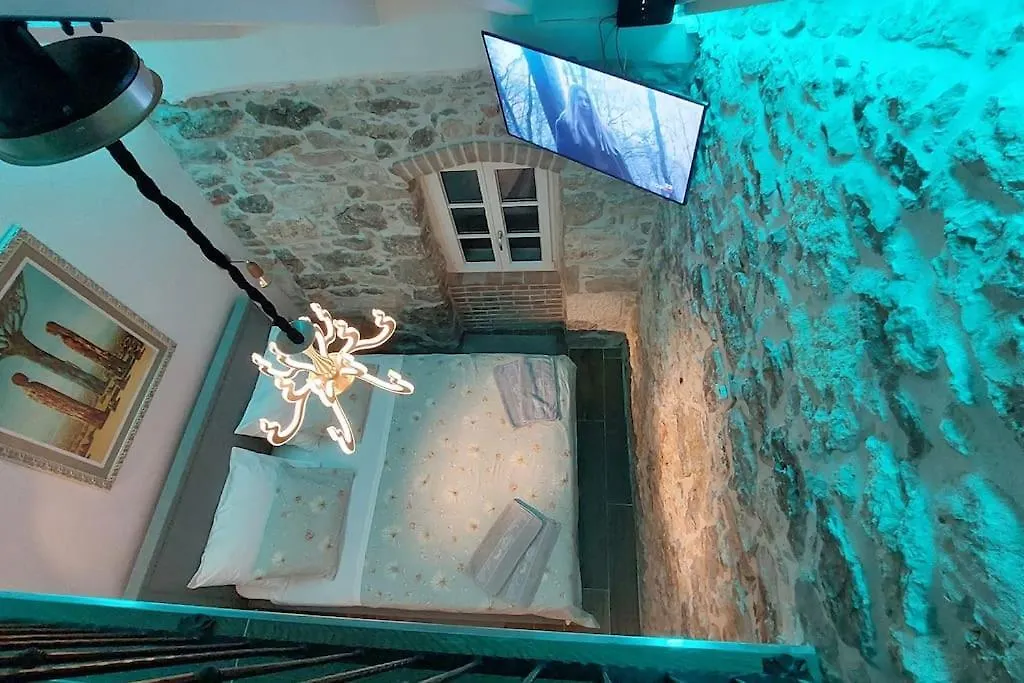 Sundial Stone House Villa Zdrelac Croatia