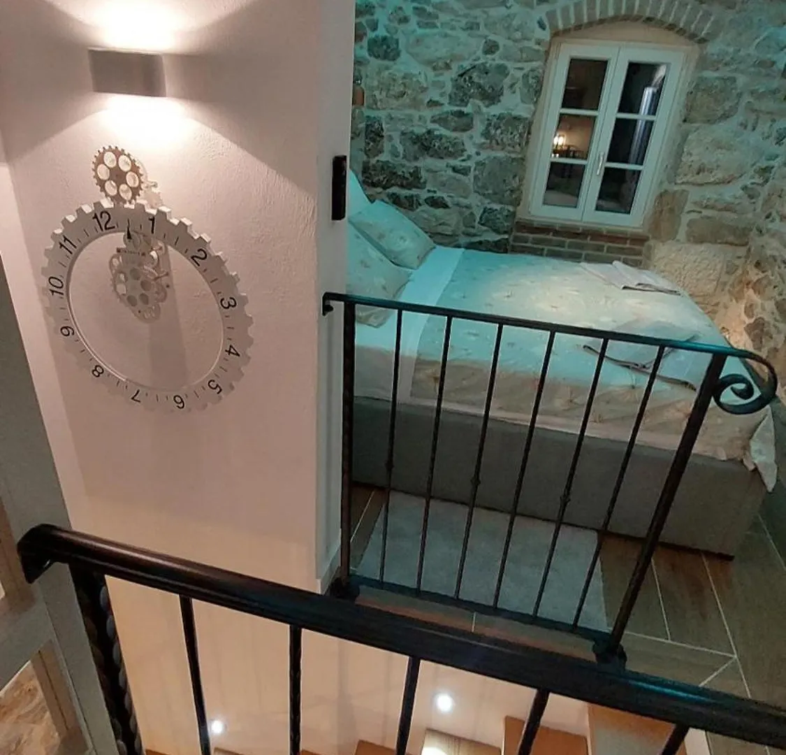Sundial Stone House Villa Zdrelac Holiday home